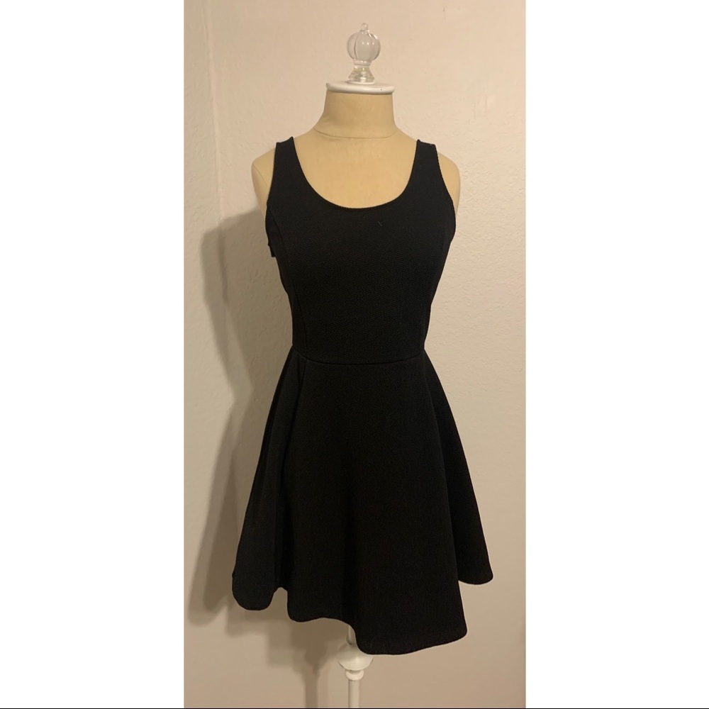 H&M Sleeveless Mini Dress